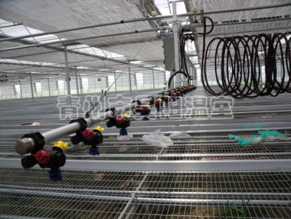 Greenhouse mobile waterwheel